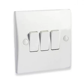 10a 3 gang 2 way switch White HB VK0206