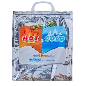 Bag that maintains heat and cold