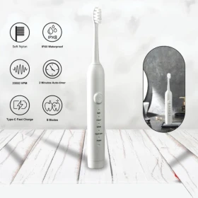 Electric toothbrush for cleaning teeth with vibration