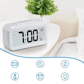Led screen with smart night light, snooze, date, 12/24h